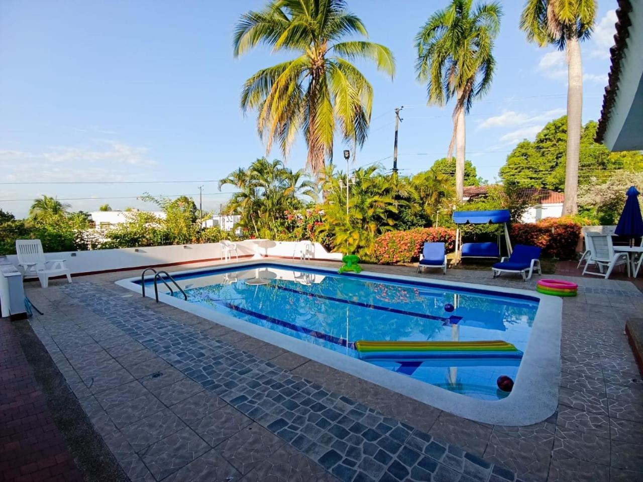 Casa El Penon Villa Girardot Exterior photo